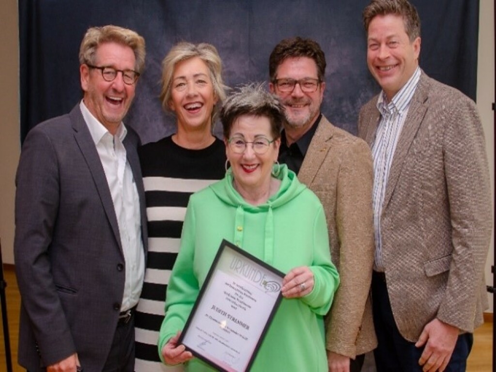 Mitgliederversammlung  - Tarifabschluss - Ehrennadel