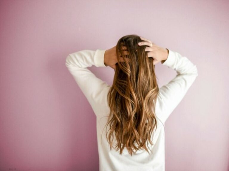Volleres Haar